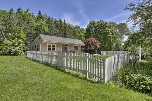 . Woodsy Home with Hiking Trail Access On-Site!