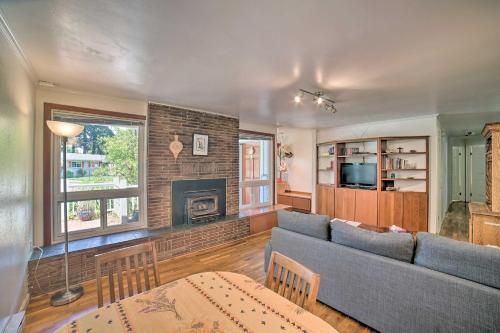 Quiet Retreat with Patio and Deck Walk to Park! - main image