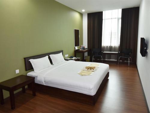 LI HUA HOTEL , BINTULU SENTRAL Room Type - Deluxe King Room