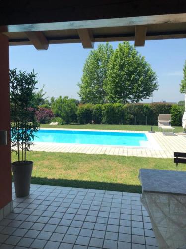 Room in BB - Casa Belvedere - complimentary Wifi and private parking chambre d'hôte Scalchi