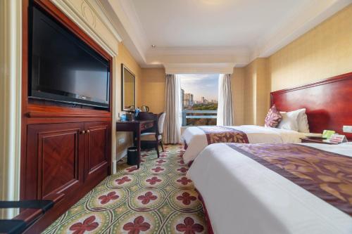 2 twin beds