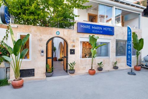 MARE MARIN BOUTIQUE HOTEL