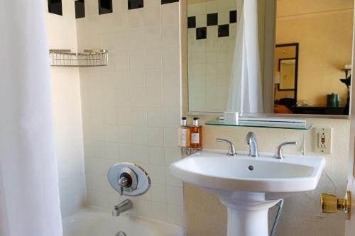 The Willows Hotel in Chicago, USA
