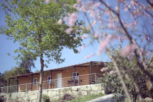Casa a estrenar 1000 metros playa gîte à louer Playa de Bueu
