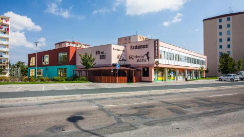Exterior view, Hotel Alfa in Trebic