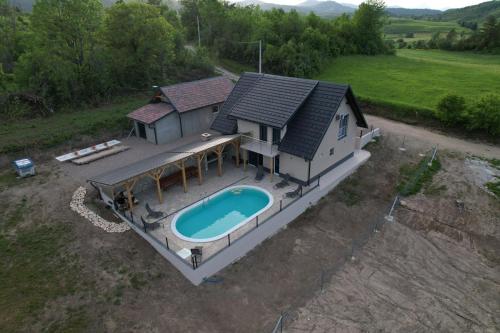 Viesnīcas āriene, Villa Nesa - beautiful guest house at continental Croatia with Outdoor swimming pool, Sauna and 3 Be in Plaski