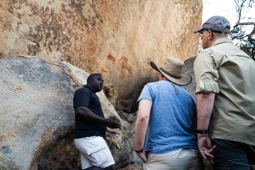 Ai Aiba - The Rock Painting Lodge Ai Aiba - The Rock Painting Lodge
