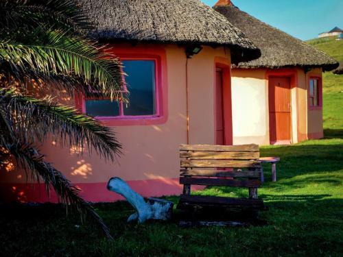 Viesnīcas āriene, Bulungula Xhosa Community Lodge in Folokwe