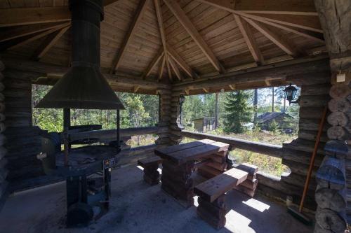 设施服务, Norppa-Majat in 萨翁林纳