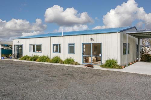 Ieeja, Self Contained Cottage Pukekohe in Tūākau