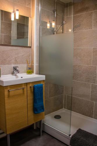 リュネヴィル Insolite - Jet Prive - Experience Cinema et coc00ning - Moontown 4つ星 シングルルーム 眺望