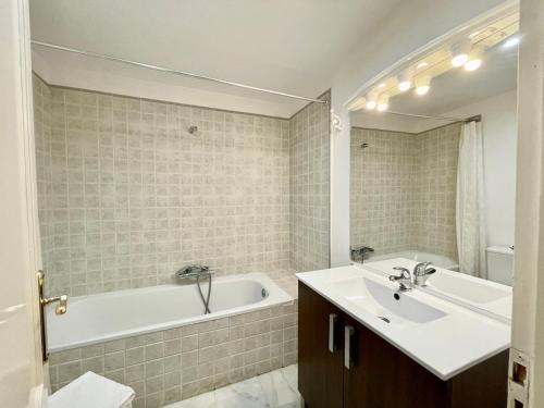 Three-Bedroom Apartment image 4