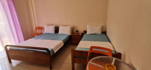 Triple Room image 2