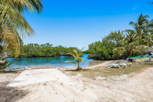 Paradise on the Preserve in Marathon, USA
