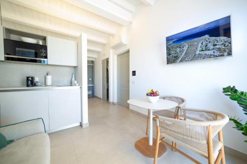 Studio with Sea View image 5