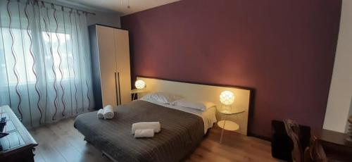 Double Room image 9