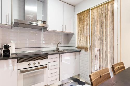 WOW Apartments by Olala Homes - 주방