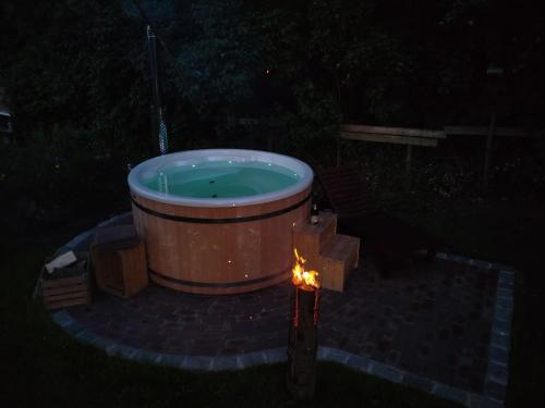 Hot tub, Ferienhof- Eiderdeich Whg. 3 Edith in Delve