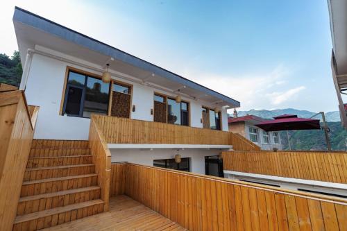 المنظر الخارجي, ManBuYunDuan.Theme Inn in Taihuai