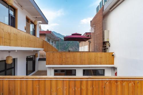 المنظر الخارجي, ManBuYunDuan.Theme Inn in Taihuai