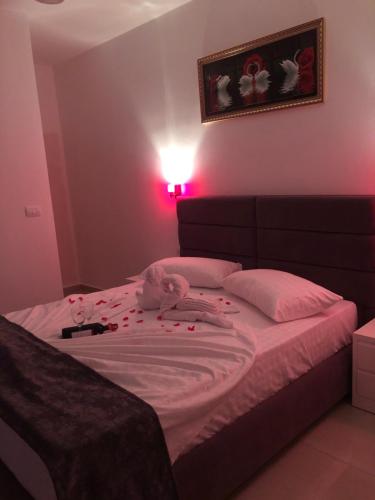 Family Room image 10
