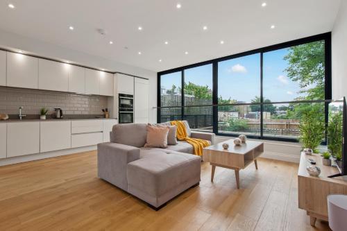 MySquare Dalston Three Bed Apartment