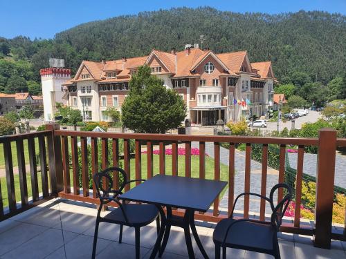 367121231 Gran Hotel Balneario De Puente Viesgo