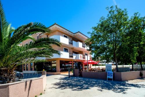 Hotel Laguna in Privlaka