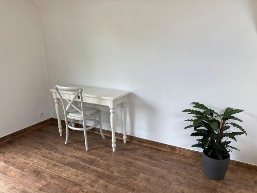 設施, Rustig appartement in het groen met terras in 里特