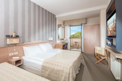 Hotel Europa - image 2