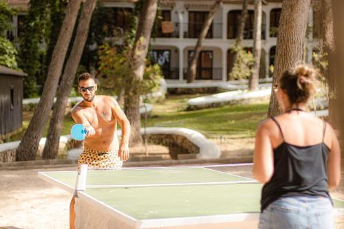 Hotel-Apartamentos Sol Parc - image 5