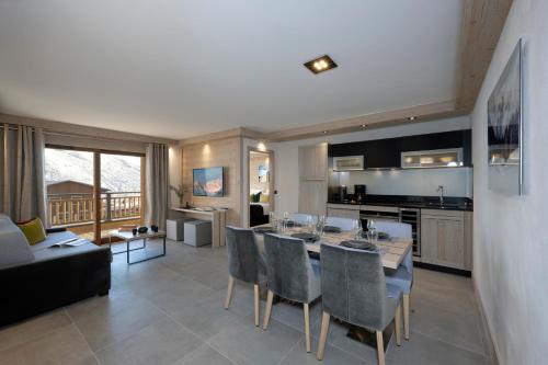 2 bedrooms, 4 beds