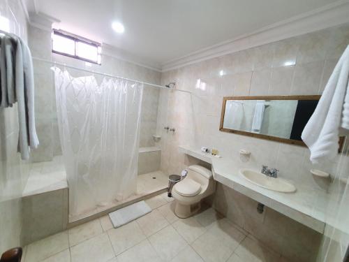 Deluxe Double Room image 1