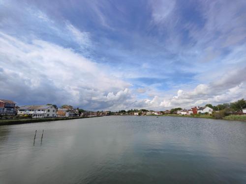 Frankland - Emsworth Harbour 3 Bedroom House