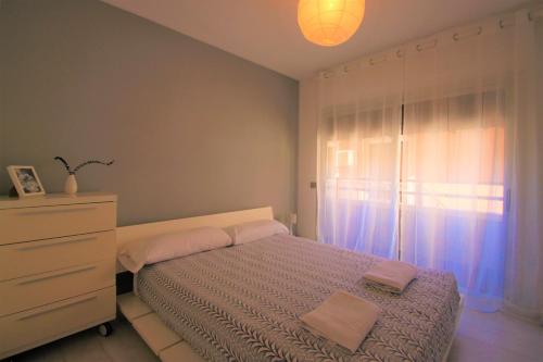 Apartamento CasaTuris con vistas a la playa del Postiguet A103 1