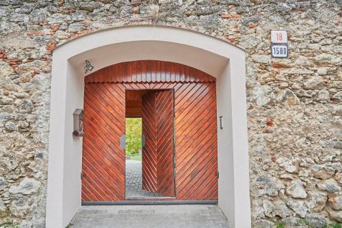 . "Na Skale " Apartment in center, free parking