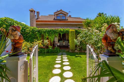 Lujosa Casa Rural el Altico con barbacoa, chimenea y zona infantil