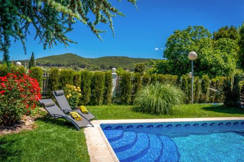 Lujosa Casa Rural el Altico con barbacoa, chimenea y zona infantil