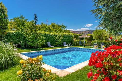 Lujosa Casa Rural el Altico con barbacoa, chimenea y zona infantil