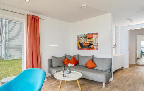 Pier 21 - Captains Lounge - image 11