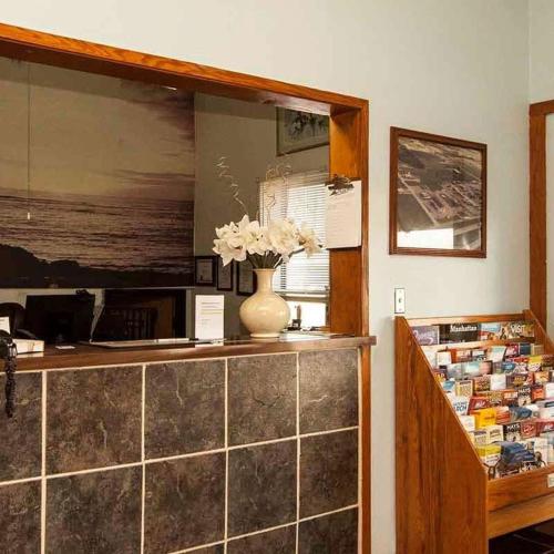 Oak Grove Inn - image 11