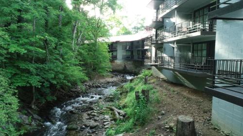 Bear Creek Inn Gatlinburg, TN in Gatlinburg (TN)