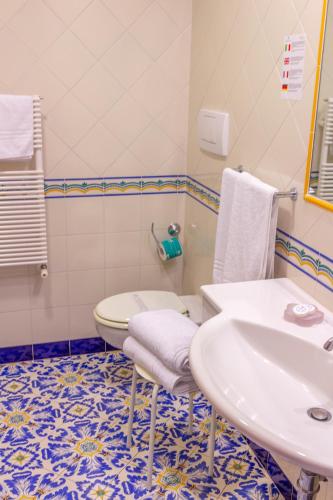 Grand Hotel Hermitage - main image