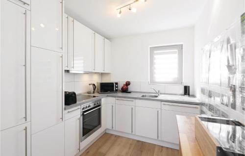 Kitchen, Kapitanshausseeadler 28 in Olpenitz