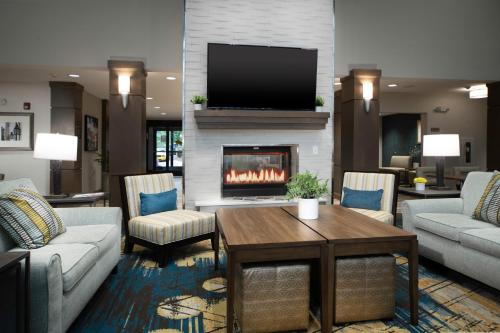 Staybridge Suites - Summerville an IHG Hotel - image 5