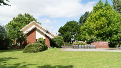 Fairhall Lodge - Accommodation - Blenheim