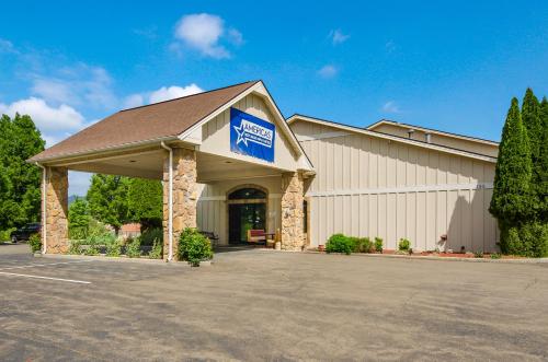 . Americas Best Value Inn & Suites Independence VA