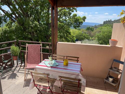 Superbe appartement au cœur du Luberon. - Location saisonnière - Goult