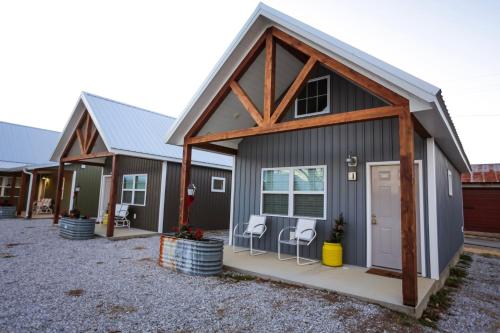 Knotty Squirrel Cabins