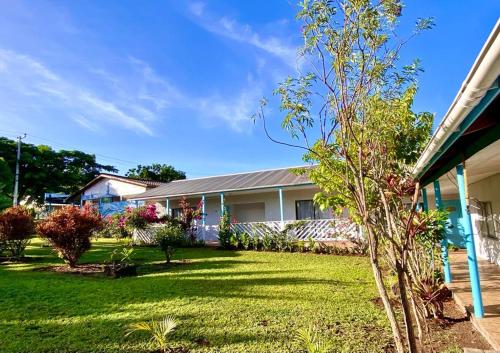 Kert, Kahina Lodge near Easter Island Repülőtér
